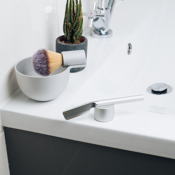 Angle Razor and Brush & Bowl Gift Set