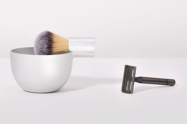 black-classic-razor-silver-brush-with-bowl
