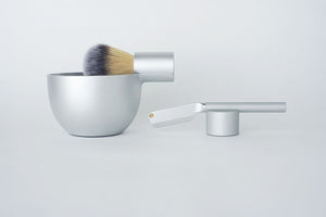 silver-shaving-equipment-anglerazor